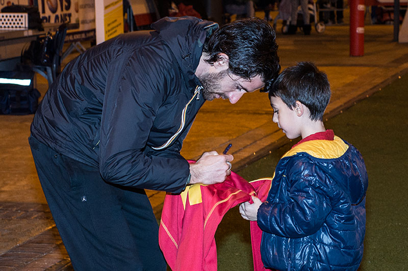 Il Corolla diventa giallo rosso