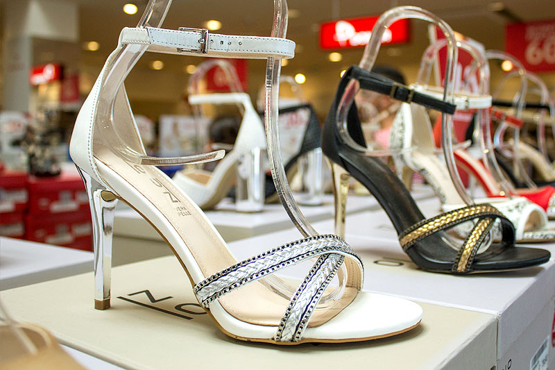 Camminare sui tacchi alti: la guida di PittaRosso