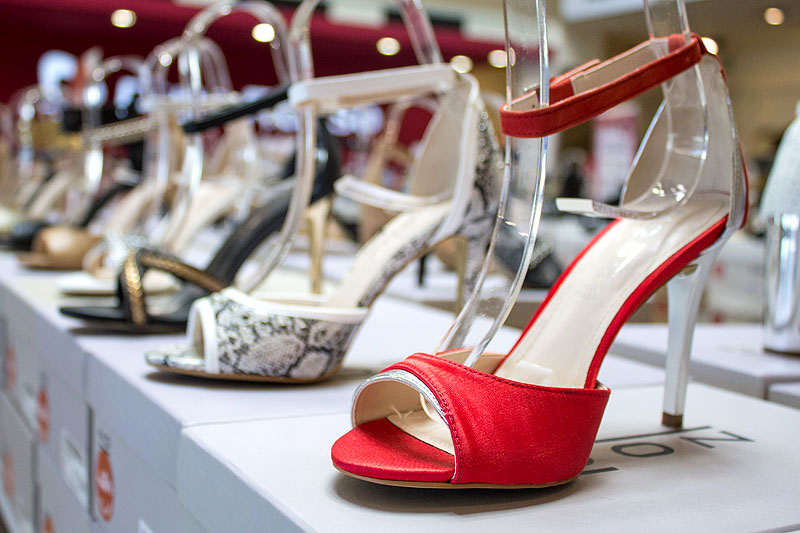 Camminare sui tacchi alti: la guida di PittaRosso