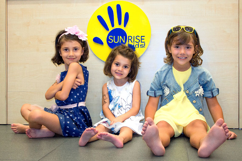 Sunrise Kids!, quante firme sotto il sole