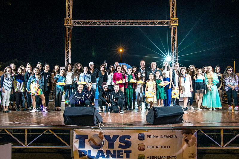 Ballando (e cantando) con le stelle