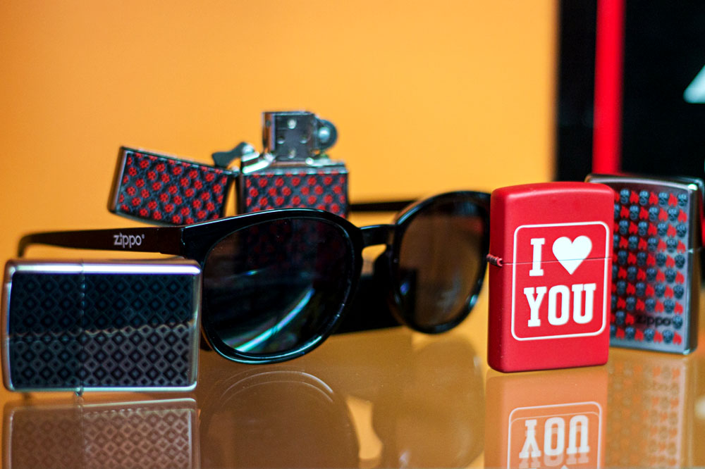 Se Zippo fa rima con... occhiali 