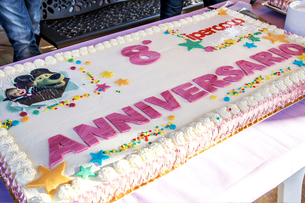 Migliaia in piazza festeggiano il Corolla