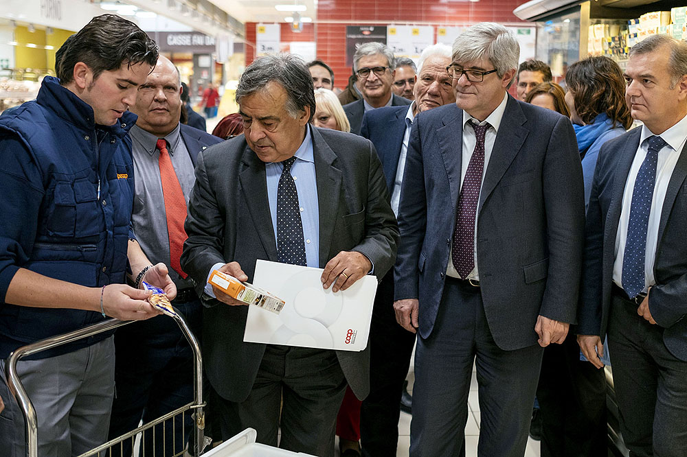 All’Ipercoop siamo 'Brutti ma Buoni'