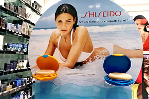 Ai raggi solari ci pensa il fondotinta